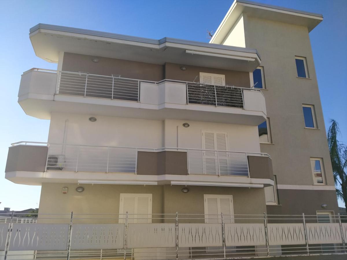 B&B White One San Prisco 外观 照片