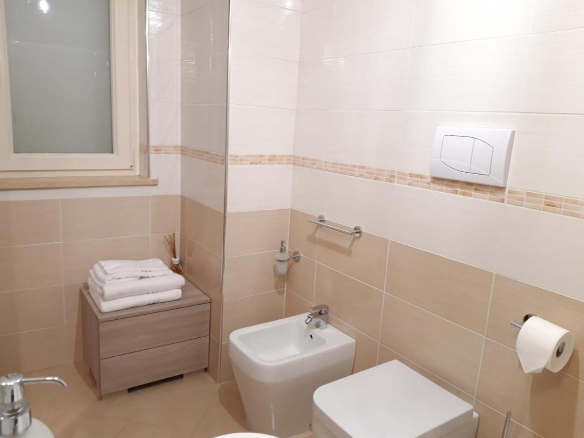 B&B White One San Prisco 外观 照片