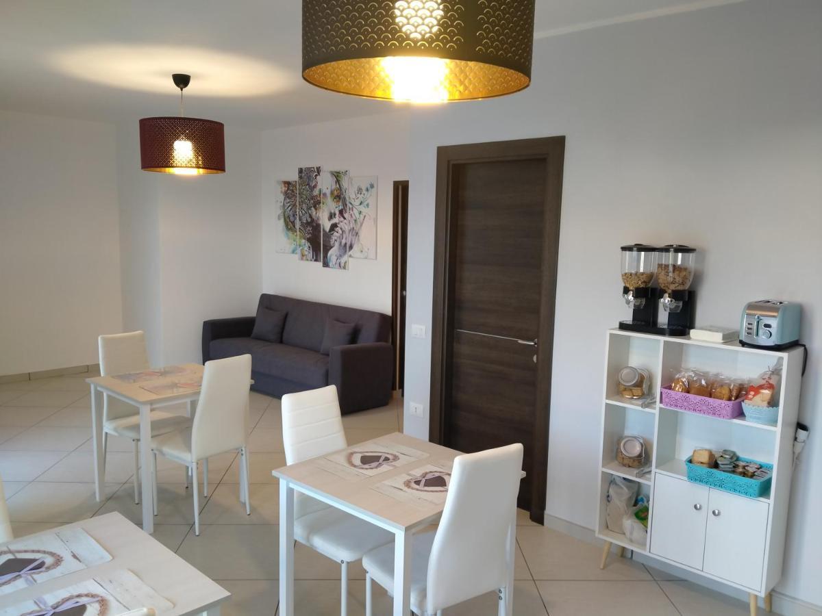 B&B White One San Prisco 外观 照片